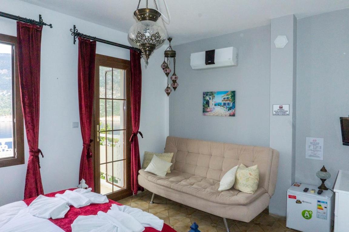 Duesler Evim Butik Otel كاس المظهر الخارجي الصورة